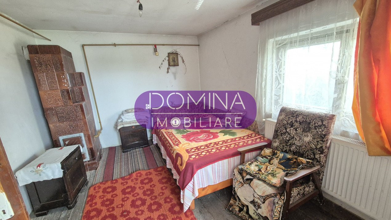 Vânzare casă cu teren generos, situată la DN E79 – Peșteana Jiu, Bâlteni