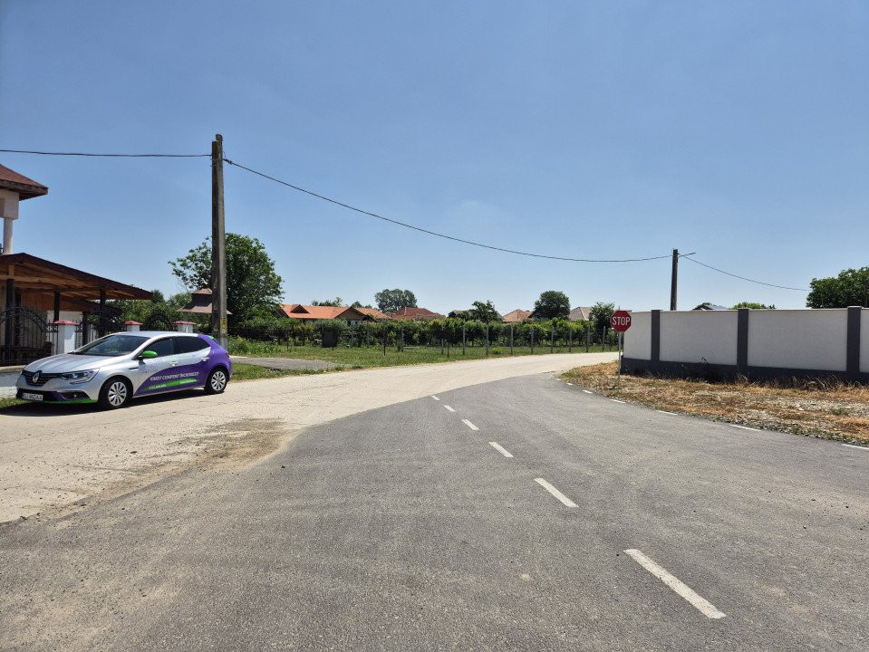 Vânzare teren situat în comuna Drăguțești, la 9 km distanță de Târgu Jiu