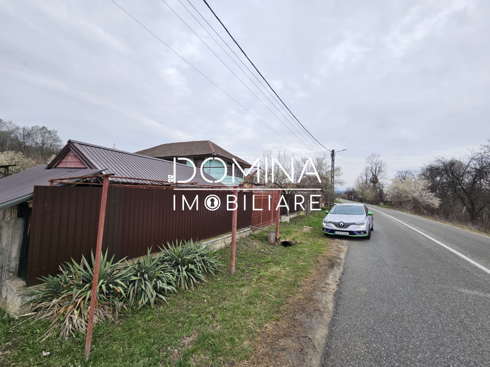 Vânzare casă P+1 situată în comuna Ciuperceni, sat Strâmba-Vulcan