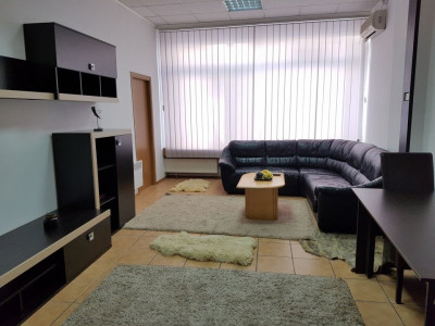 Închiriere apartament 2 camere situat în zona Hotel Gorj, str. Alexandru Vlahuță