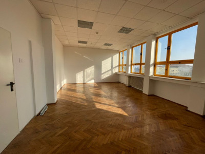 Închiriere spațiu birou - ultracentral - lângă Primăria Mun. Târgu Jiu