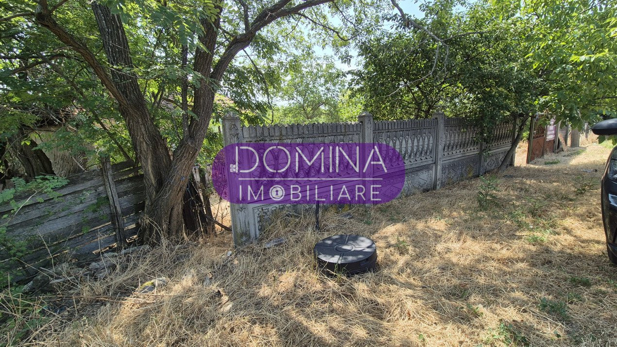 Vânzare casă bătrânească și teren în apropiere de complex turistic – Mușetești