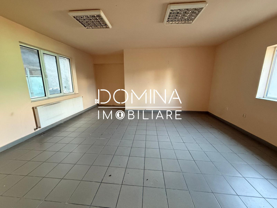 Vânzare proprietate industrială - Târgu Jiu - *teren + hală + birouri*