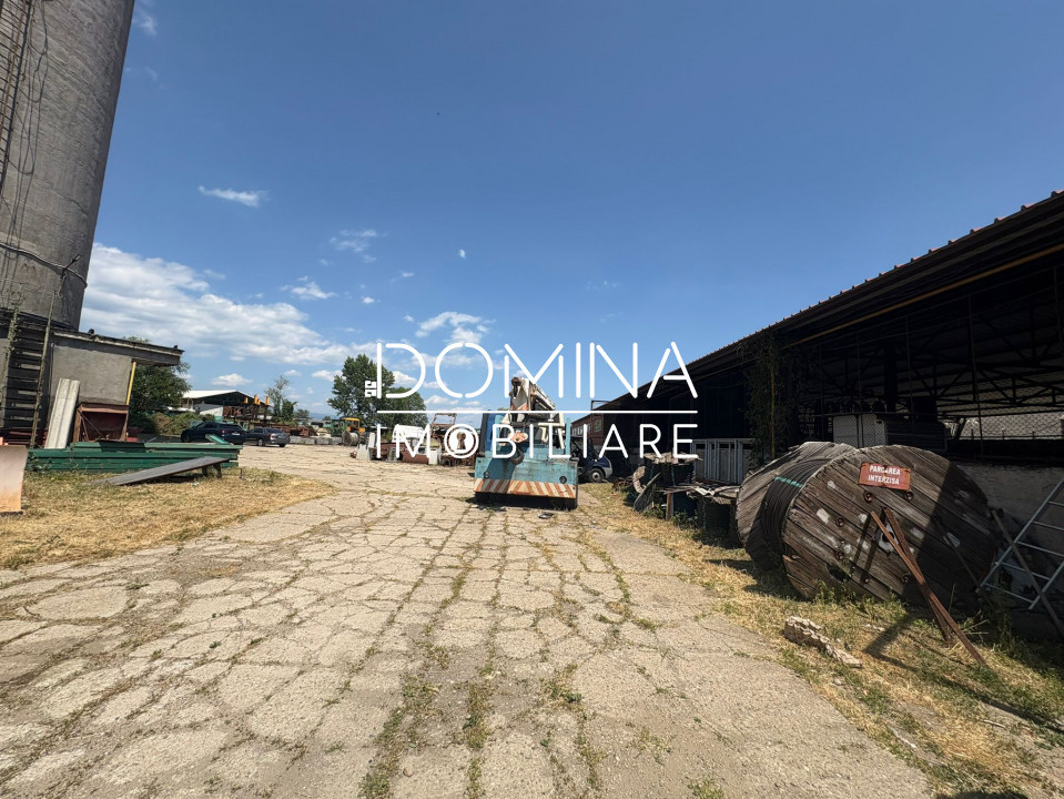 Vânzare proprietate industrială - Târgu Jiu - *teren + hală + birouri*