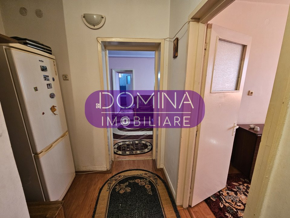 Vânzare apartament 2 camere, situat în zonă centrală, str. Slt. M.C. Oancea