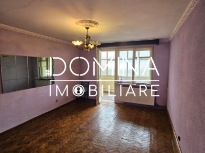 Vânzare apartament 3 camere *etaj 2 - decomandat* - Strada Zambilelor