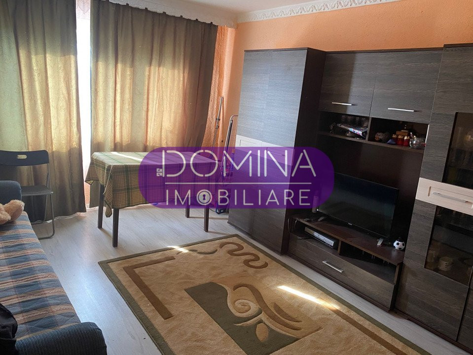 Vânzare apartament 2 camere, et. 2,  situat în Rovinari, strada Sporturilor