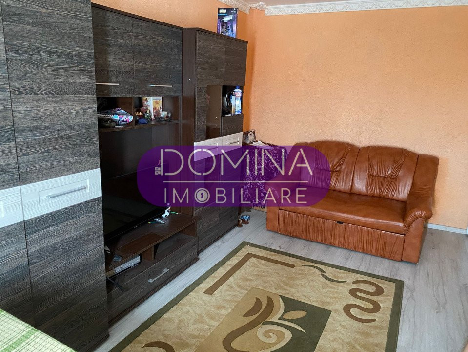 Vânzare apartament 2 camere, et. 2,  situat în Rovinari, strada Sporturilor