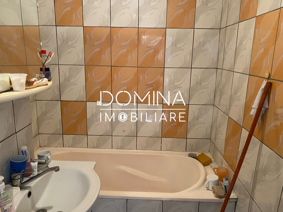 Vânzare apartament 2 camere, et. 2,  situat în Rovinari, strada Sporturilor