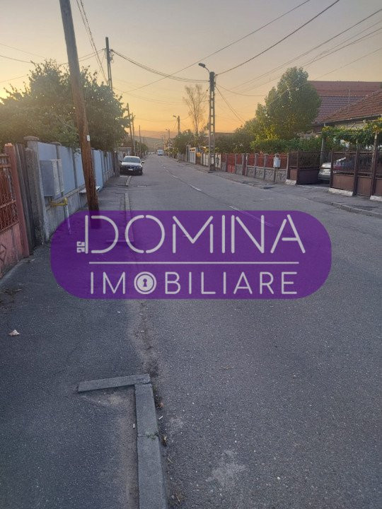 Teren de vânzare intravilan situat pe strada Vârful Mândra, Târgu Jiu