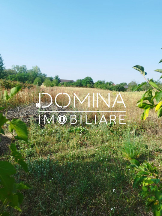 Teren de vânzare intravilan situat pe strada Vârful Mândra, Târgu Jiu