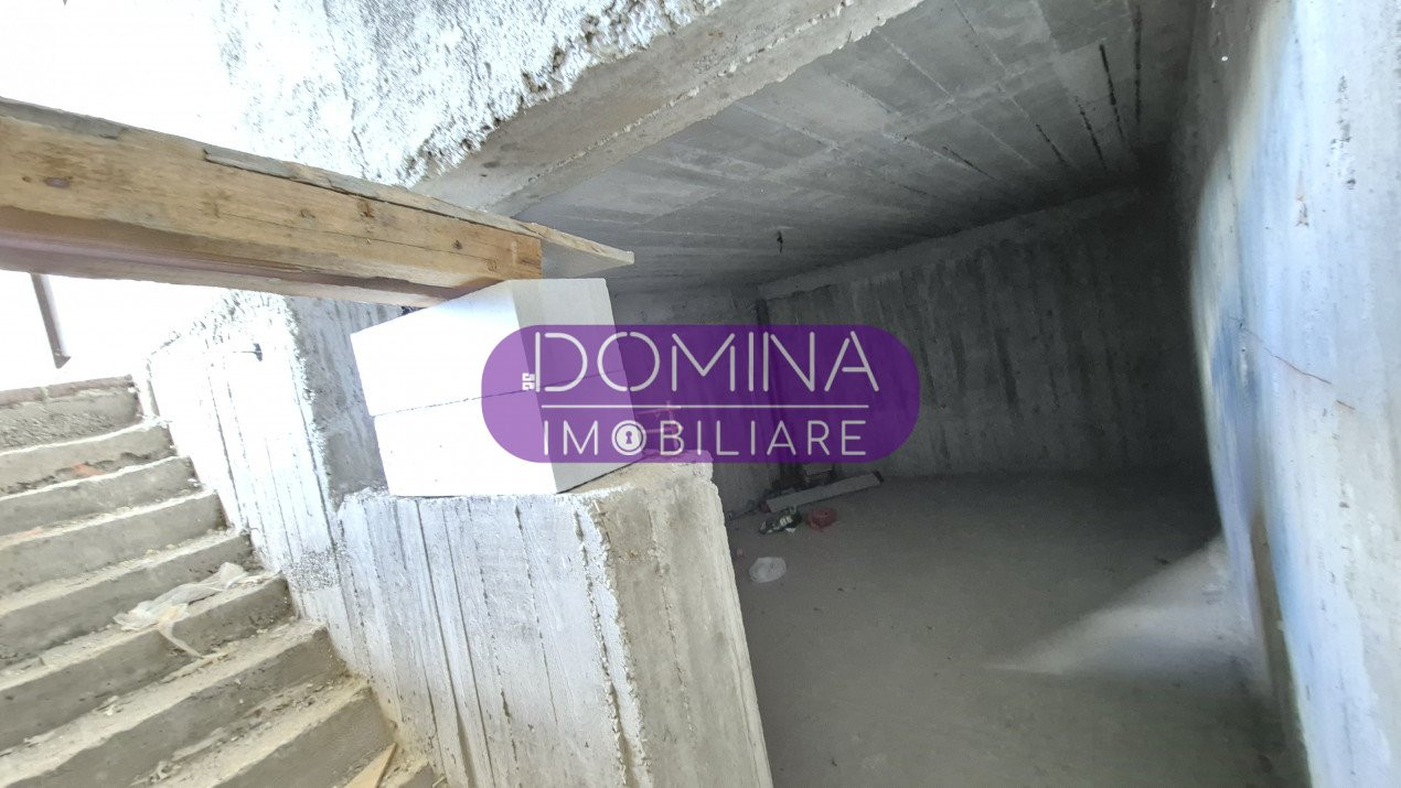 Vânzare casă D+P+M și teren 4334 mp - Runcu, Sat Răchiți