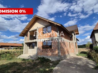 Vânzare casă D+P+M și teren 4334 mp - Runcu, Sat Răchiți