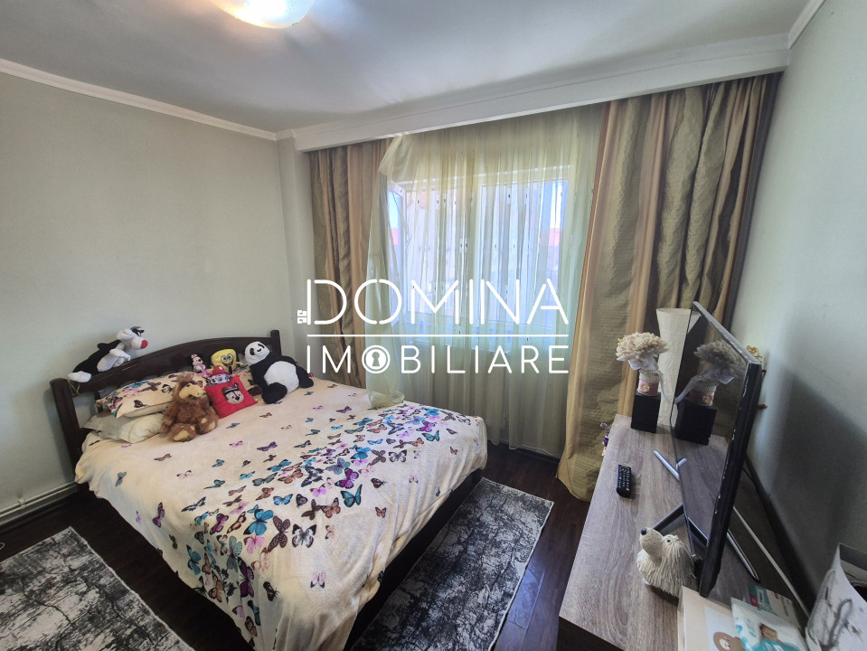 Vânzare apartament 3 camere, situat ULTRACENTRAL, strada Unirii 