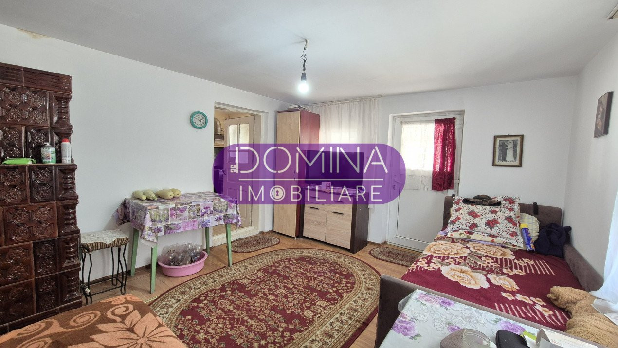 Vânzare casă tradițională situată în Bengești-Ciocadia, strada Linia Mare