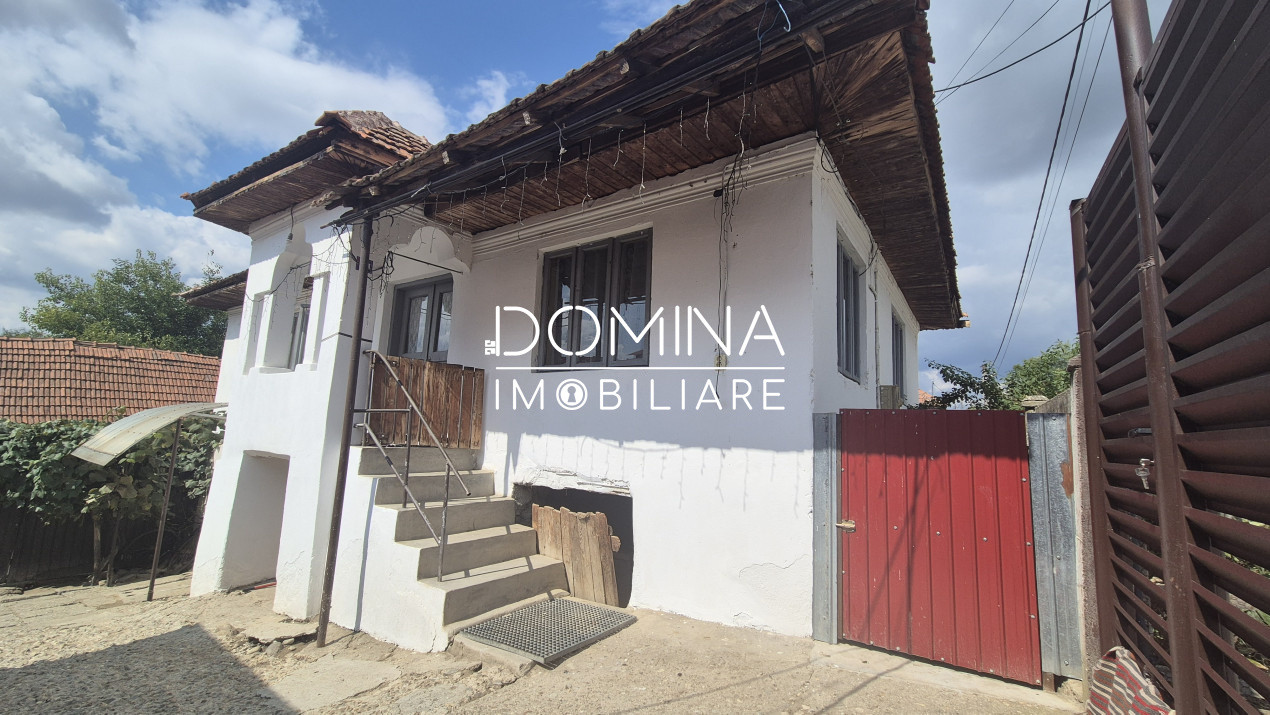 Vânzare casă tradițională situată în Bengești-Ciocadia, strada Linia Mare