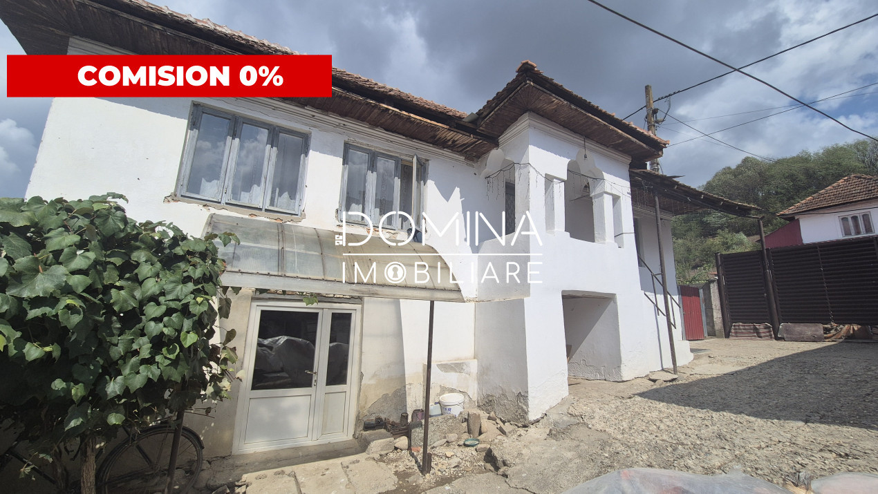 Vânzare casă tradițională situată în Bengești-Ciocadia, strada Linia Mare