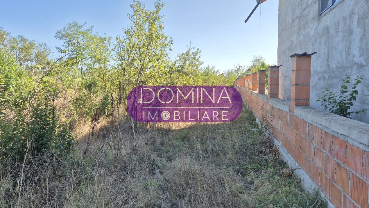 Vânzare *teren generos și casă * - strada Petrești - cartier Primăverii
