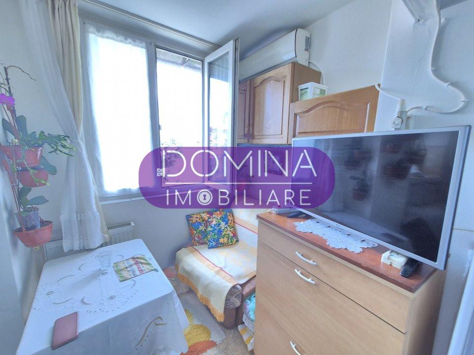 Vânzare garsonieră, în Tg. Jiu, et. 2, str. Slt. M.C. Oancea - zona Griviței