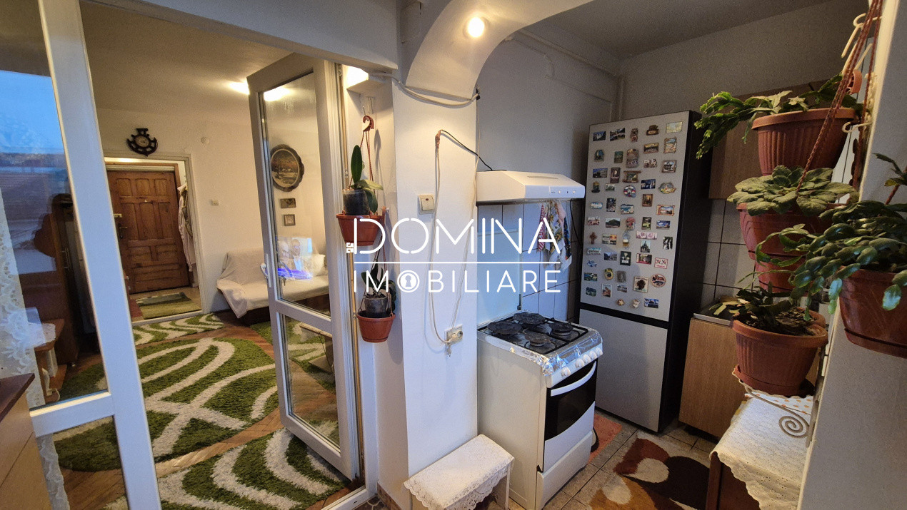 Vânzare garsonieră, în Tg. Jiu, et. 2, str. Slt. M.C. Oancea - zona Griviței