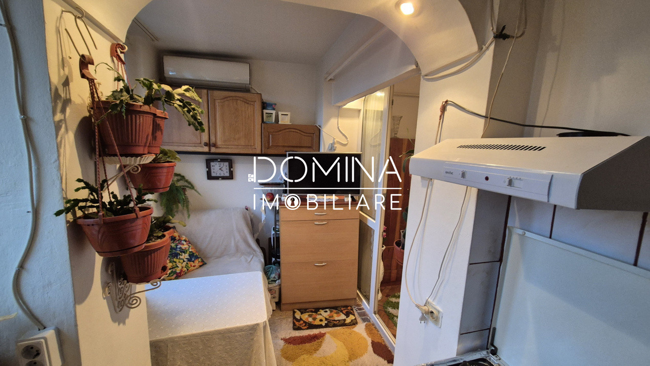 Vânzare garsonieră, în Tg. Jiu, et. 2, str. Slt. M.C. Oancea - zona Griviței