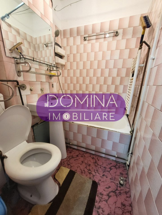 Închiriere garsonieră situată la etajul 1 - strada Lotrului