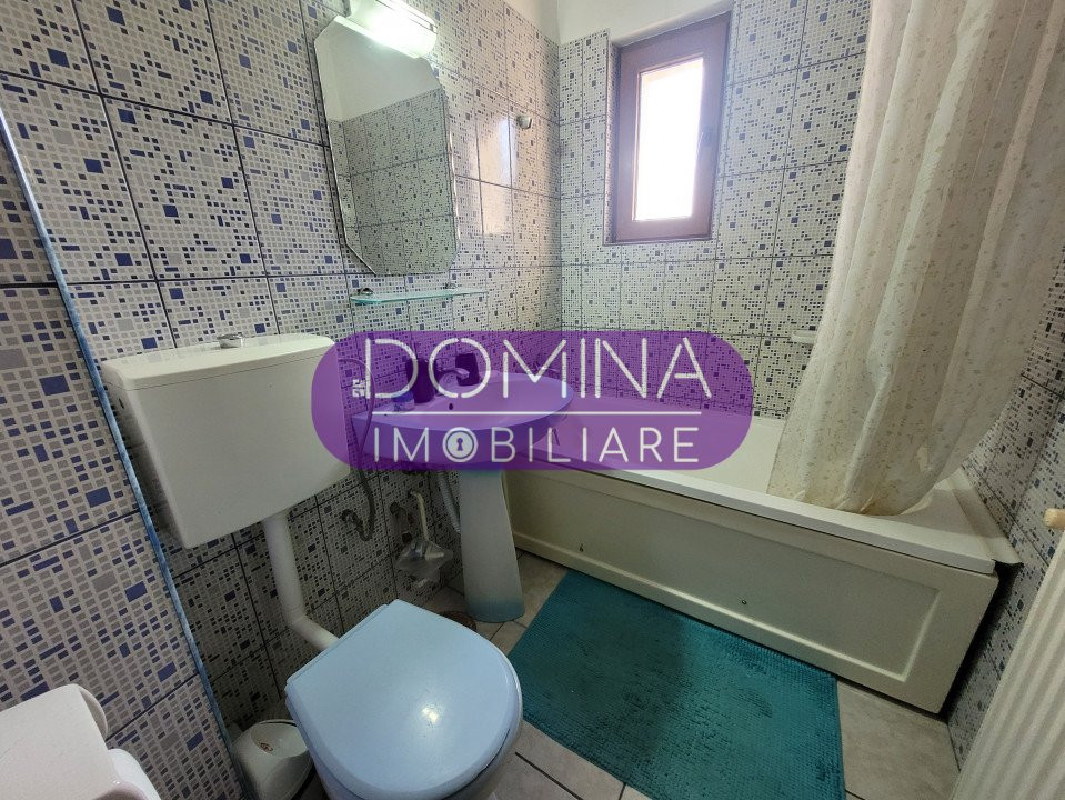 Vânzare apartament 2 camere, decomandat, semicentral, zona Hotel Anna