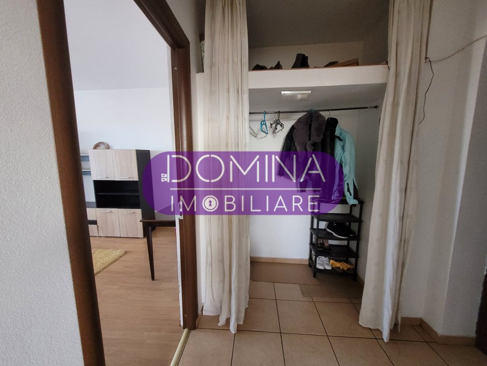 Vânzare apartament 2 camere, decomandat, semicentral, zona Hotel Anna