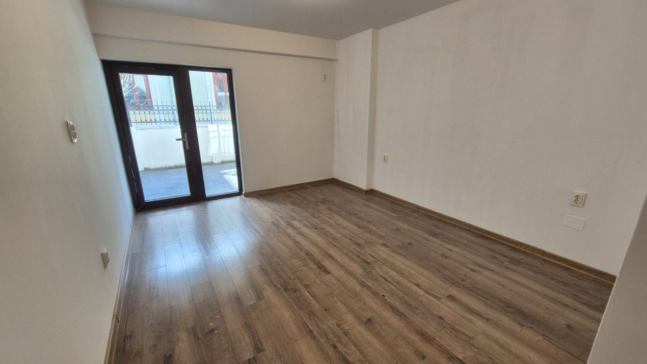 Închiriere spațiu de birouri – central,  str. Geneva, parter, parcare inclusă