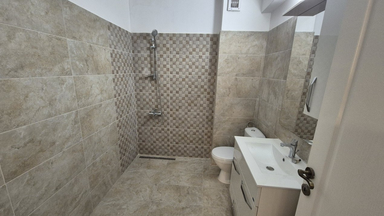 Închiriere spațiu de birouri – central,  str. Geneva, parter, parcare inclusă
