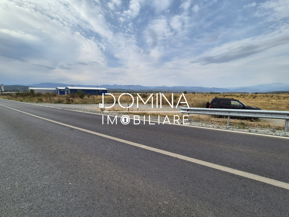 Vânzare teren intravilan - 1070 mp - strada Ciocârlău - spre Preajba