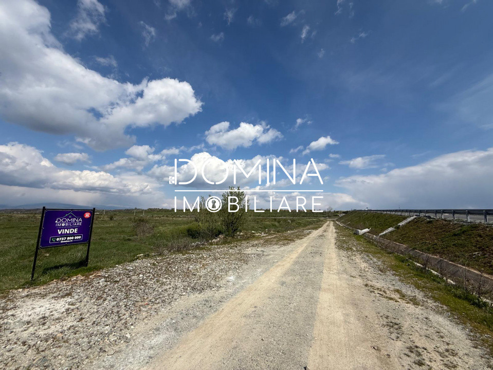 Vânzare teren intravilan - 1070 mp - strada Ciocârlău - spre Preajba