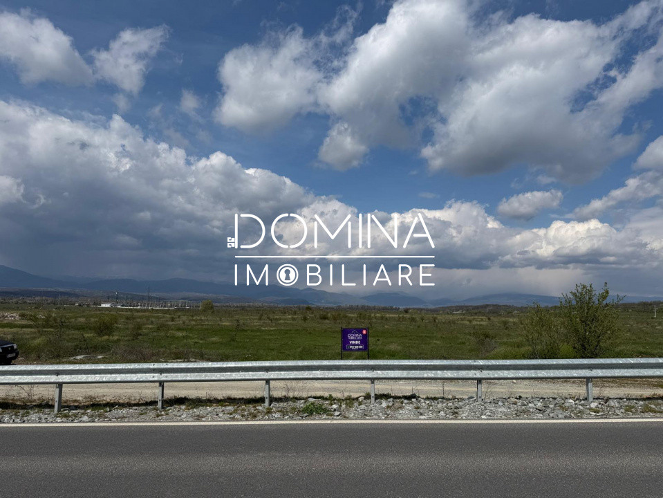 Vânzare teren intravilan - 1070 mp - strada Ciocârlău - spre Preajba