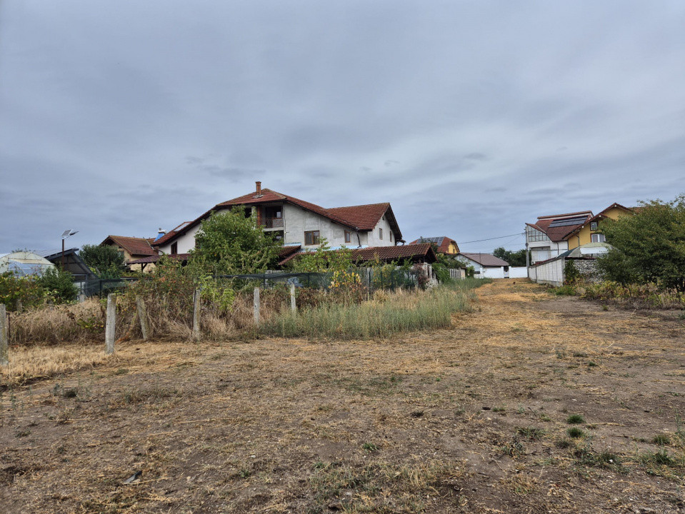 Vânzare teren intravilan, 628 mp, situat în Târgu Jiu, cartier Șișești