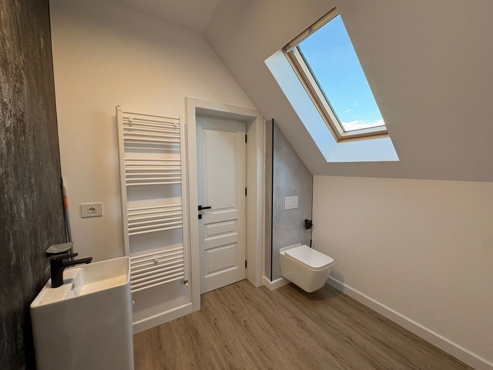 Închiriere proprietate centrală P+M - activități profesionale - Calea Eroilor