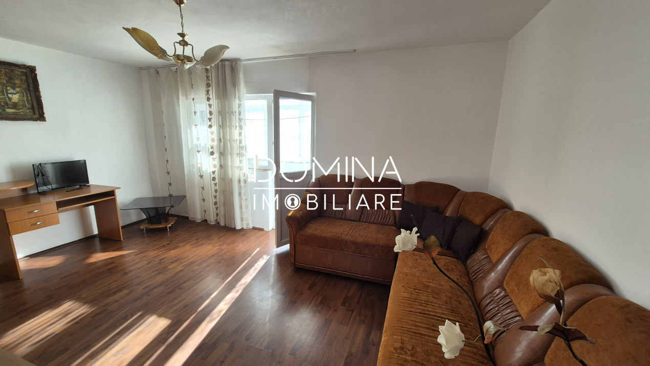 Vânzare apartament 3 camere, et. 2, situat în Rovinari, str. Plopilor