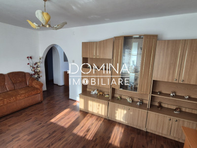 Vânzare apartament 3 camere, et. 2, situat în Rovinari, str. Plopilor