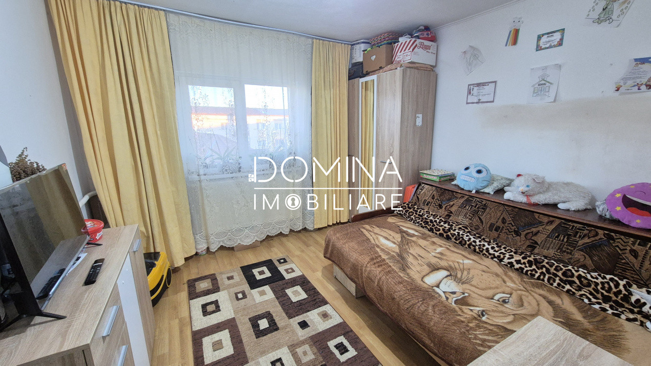 Vânzare apartament 2 camere decomandat - 52 mp - strada 23 August 
