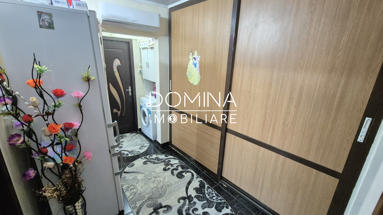 Vânzare apartament 2 camere decomandat - 52 mp - strada 23 August 