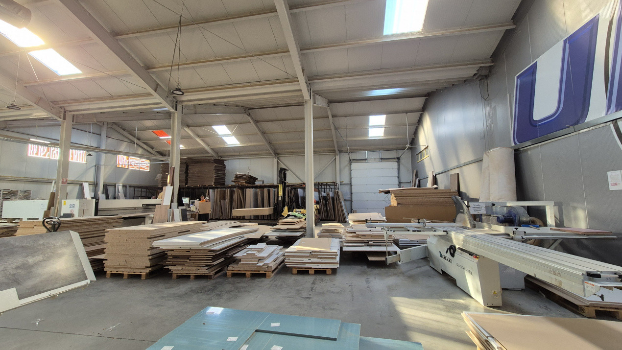 Închiriere spațiu industrial 570 mp, acces TIR - zona centurii - Barajului