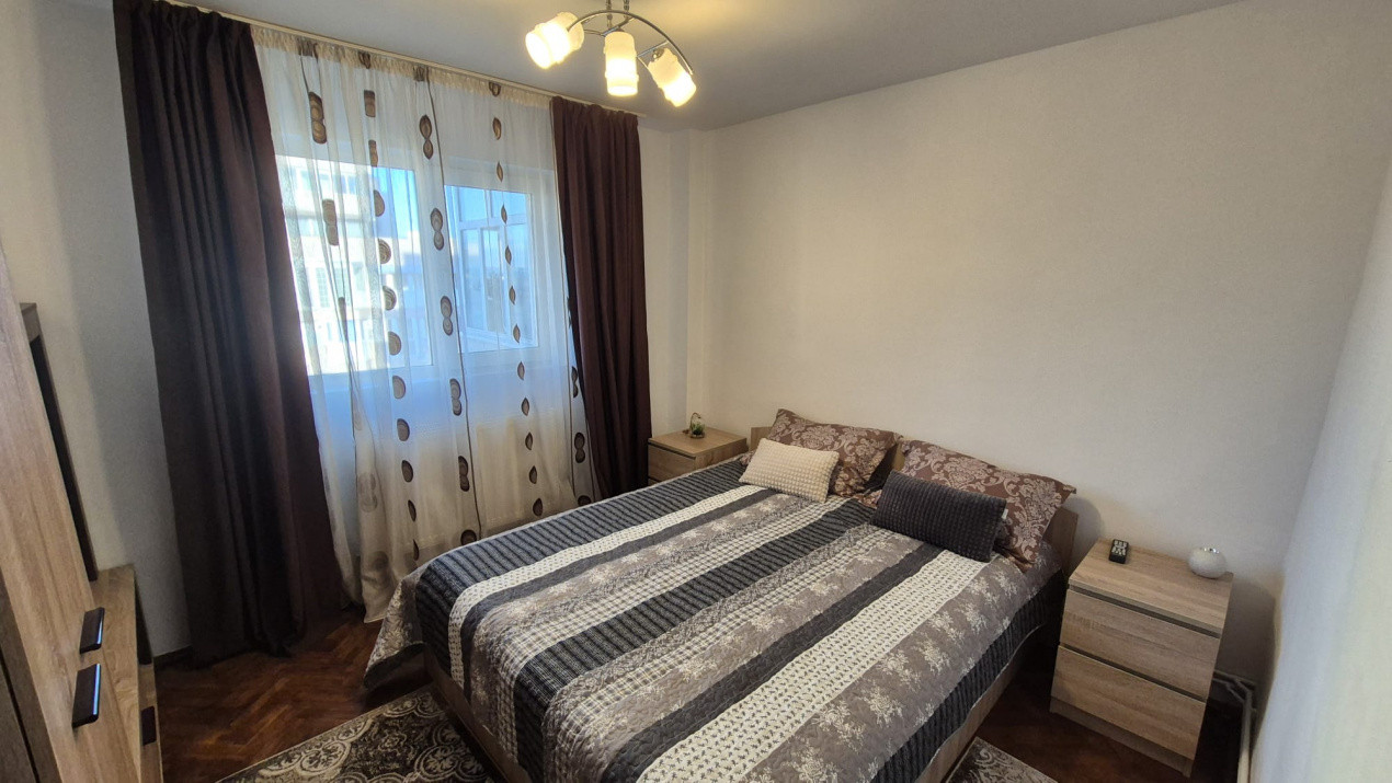 Închiriere apartament 3 camere, în Tg.Jiu, str. Unirii - zonă ultracentrală