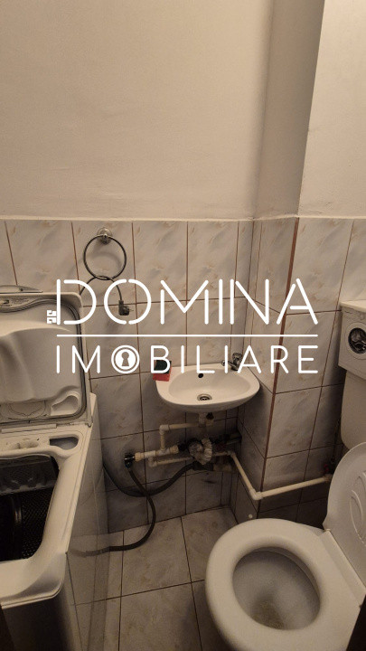 Închiriere apartament 3 camere, în Tg.Jiu, str. Unirii - zonă ultracentrală