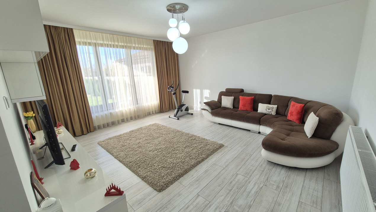 Vânzare vilă P+M, mobilată/utilată, situată în Târgu Jiu, strada Tudor Arghezi