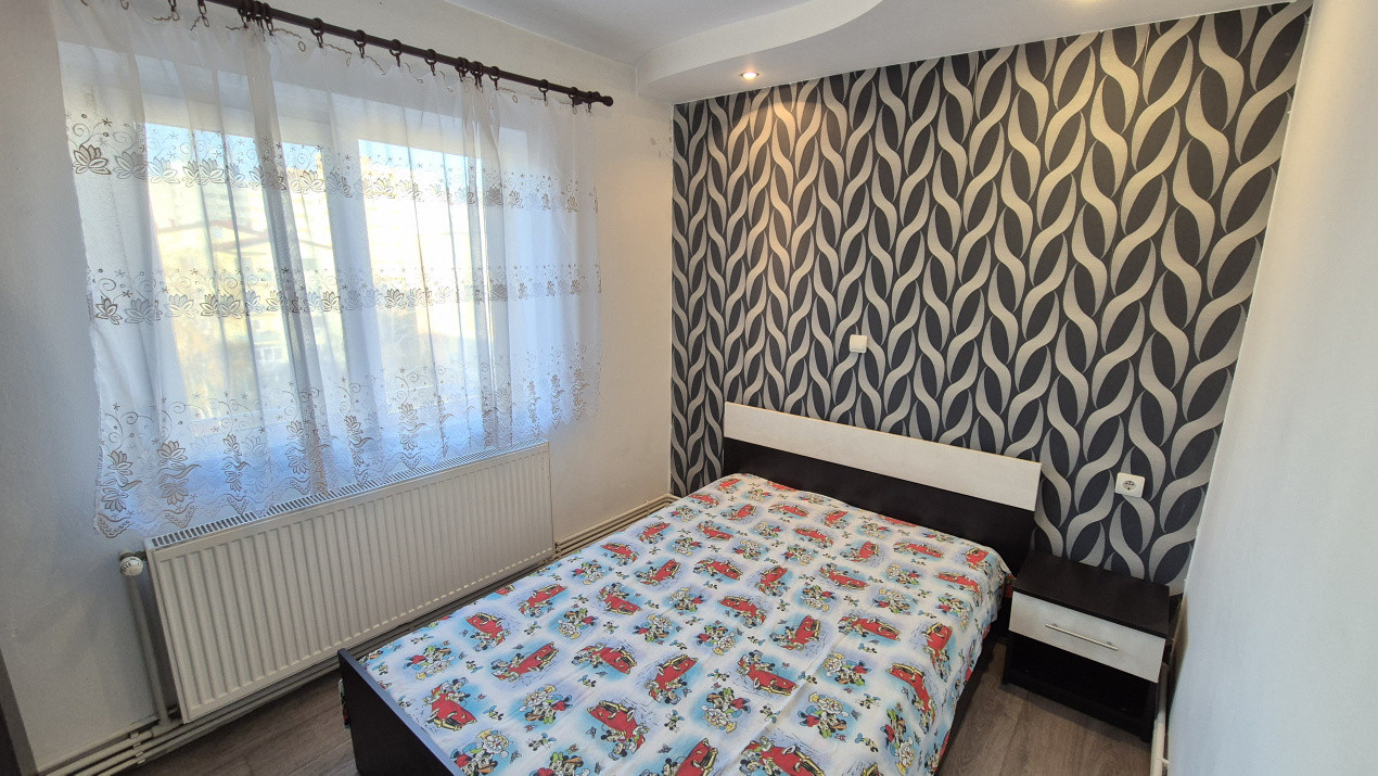 Vânzare apartament 2 camere, situat în Târgu Jiu, strada Mioriței