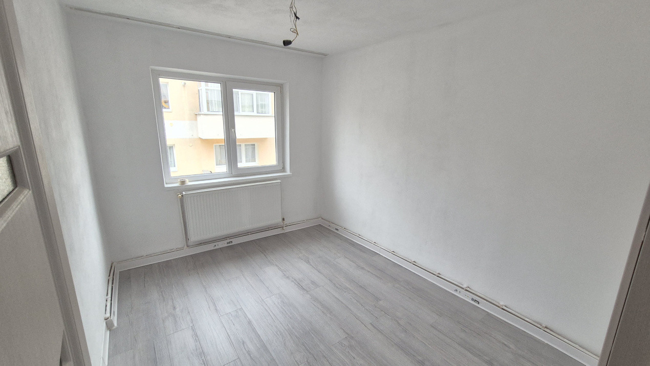 Vânzare apartament 2 camere, 42 mp - Bumbești-Jiu - strada Jiului