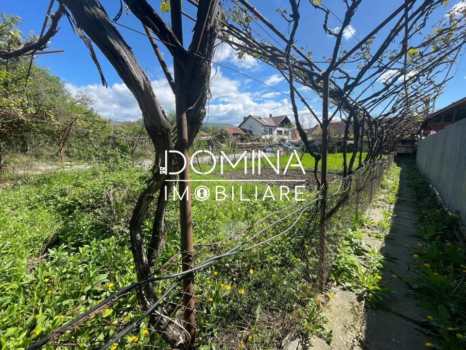 Vânzare proprietate în Novaci - lângă supermarket Penny