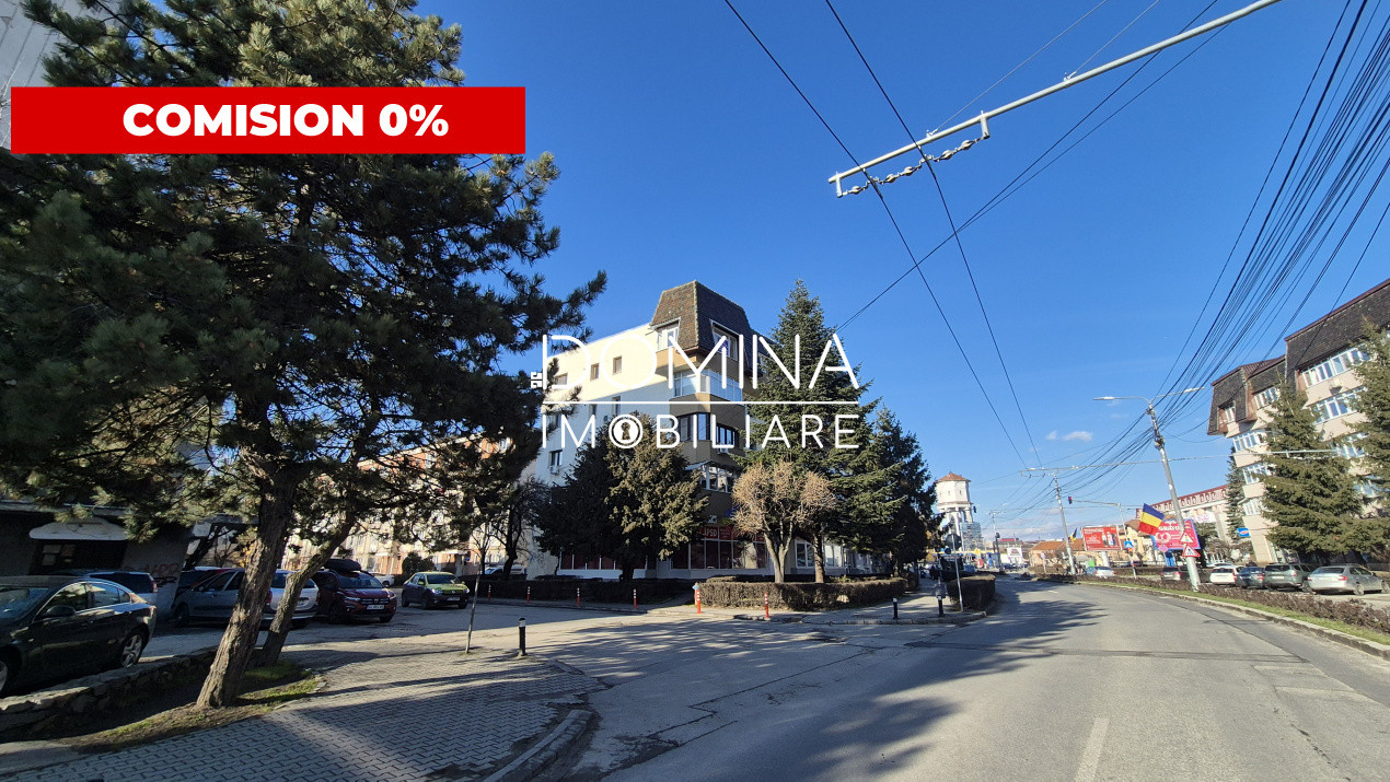 Vânzare apartament 3 camere, Bd. Ecaterina Teodoroiu - zona Casei de Cultură