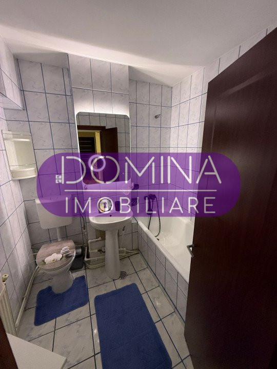 Închiriere apartament *modern* 3 camere - strada Victoriei -  zona centrală