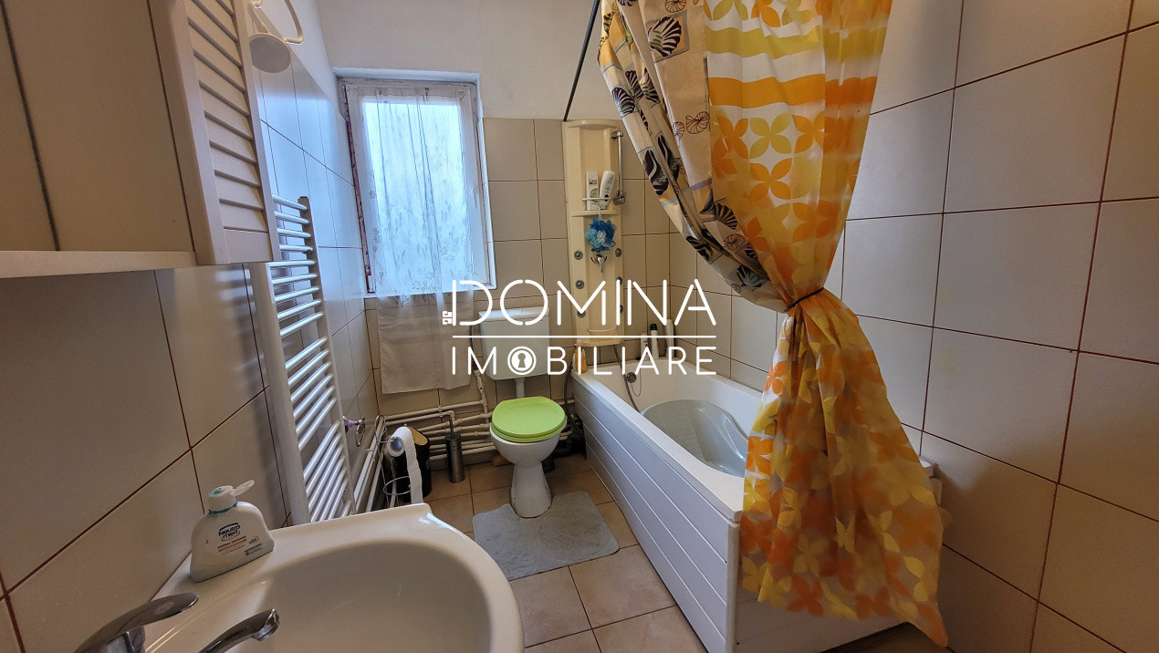 Vânzare casă situată în Târgu Jiu, strada Jiului - zona Pieței Centrale