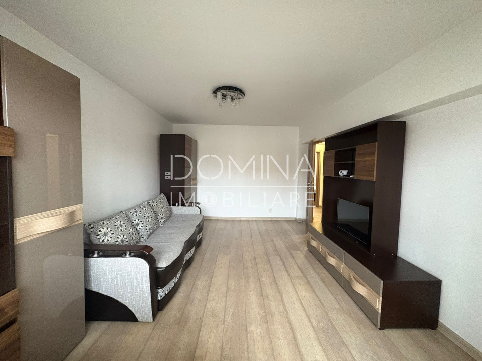 Închiriere apartament 4 camere, situat în Tg. Jiu, str. Victoriei, zona Tic-Tac